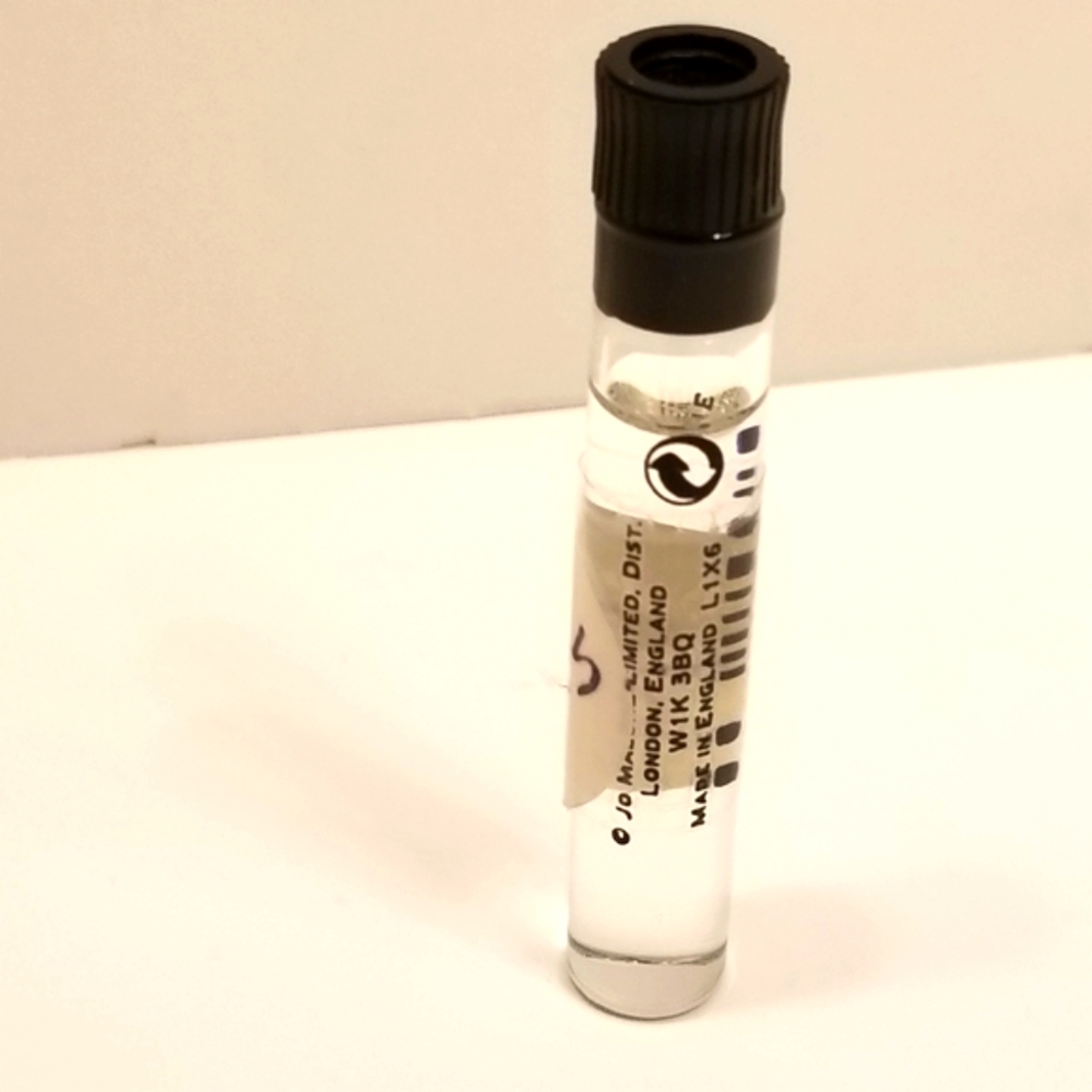 ✅1 Jo Malone Red Roses 0.05/1.5 ml NON-Spray sample/travel